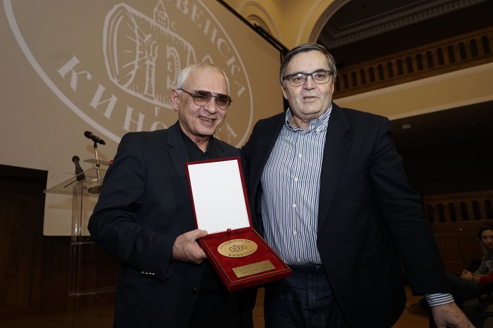 Dodela zlatnog pečata Karenu Shkahnazarovu